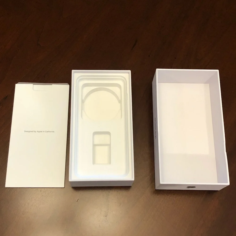 Original Empty Apple iPhone 8 256GB White / Gray Box (No contain the cell phone)